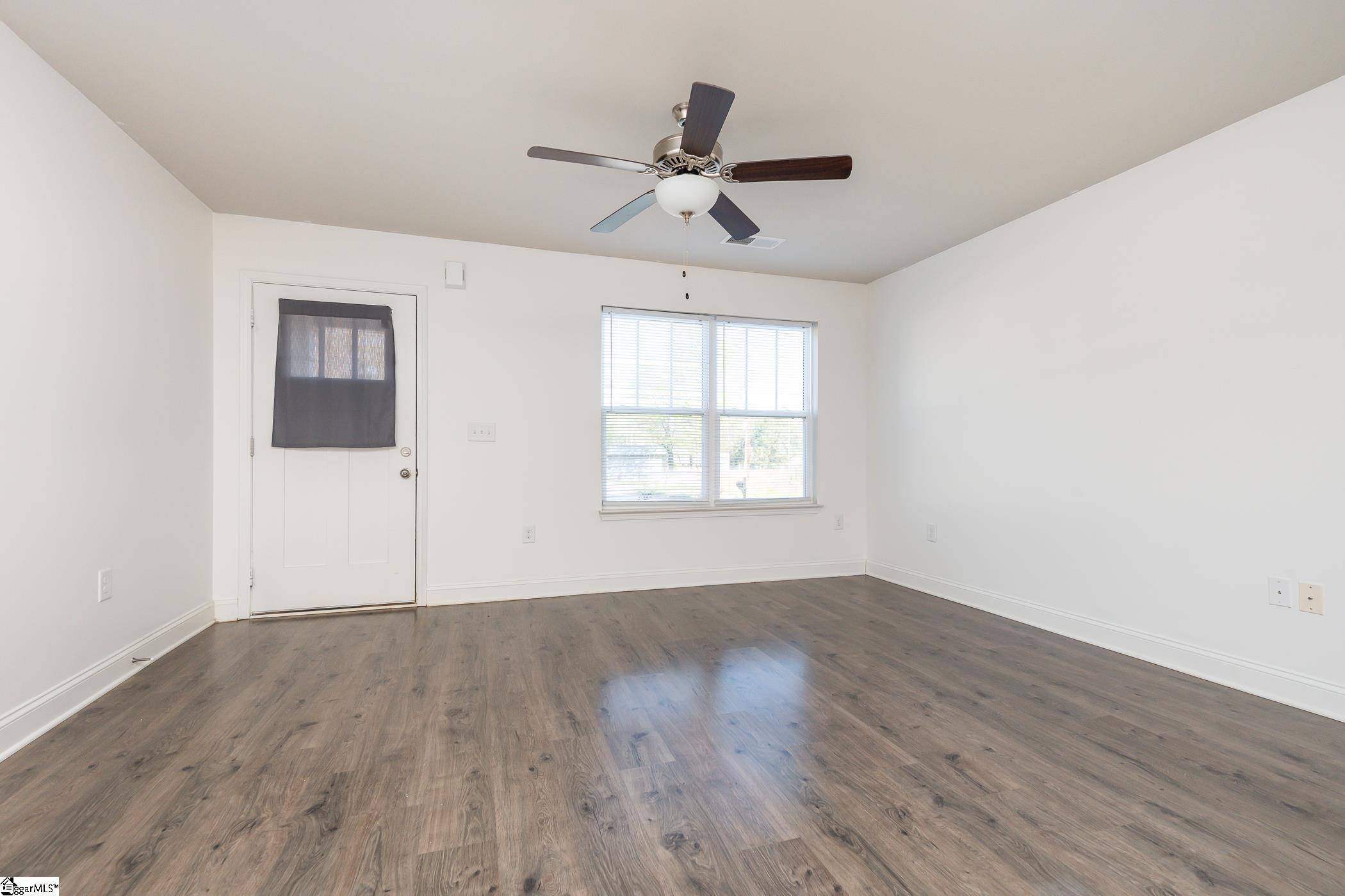Greenville, SC 29611,5 dyer Street
