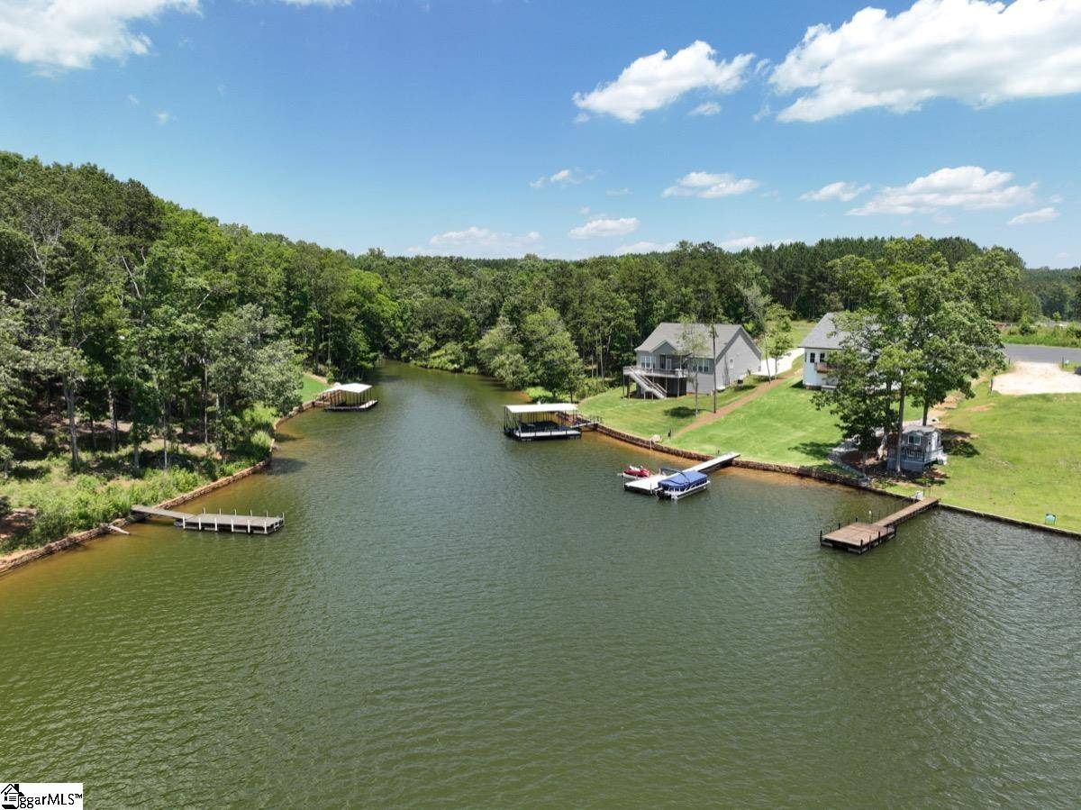Abbeville, SC 29620,44 Creekpoint Drive