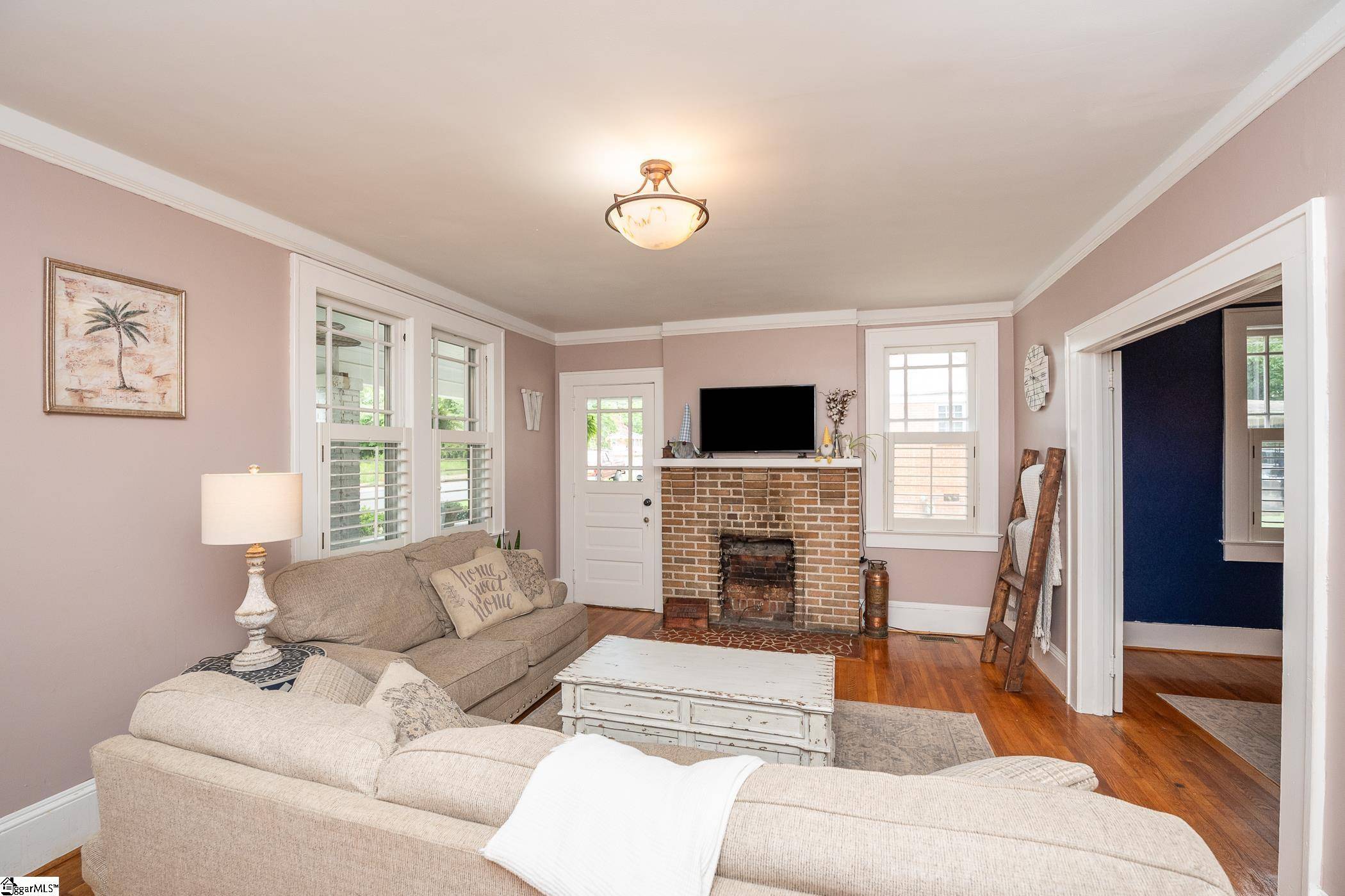 Clinton, SC 29325,310 E Florida Street