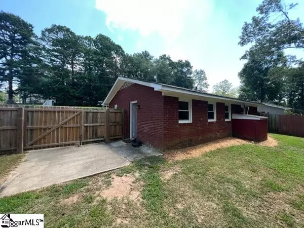 Easley, SC 29640,86 Preston Street