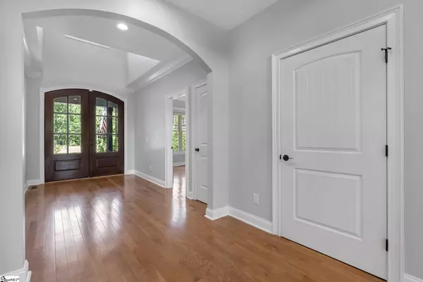 Seneca, SC 29672,211 Bimini Drive