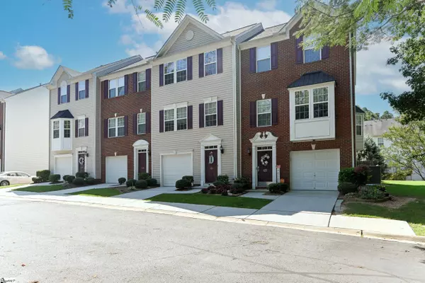 Simpsonville, SC 29681,123 Sylvan Oak Way