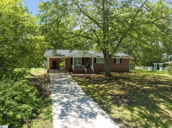 Taylors, SC 29687,7 Hastings Circle