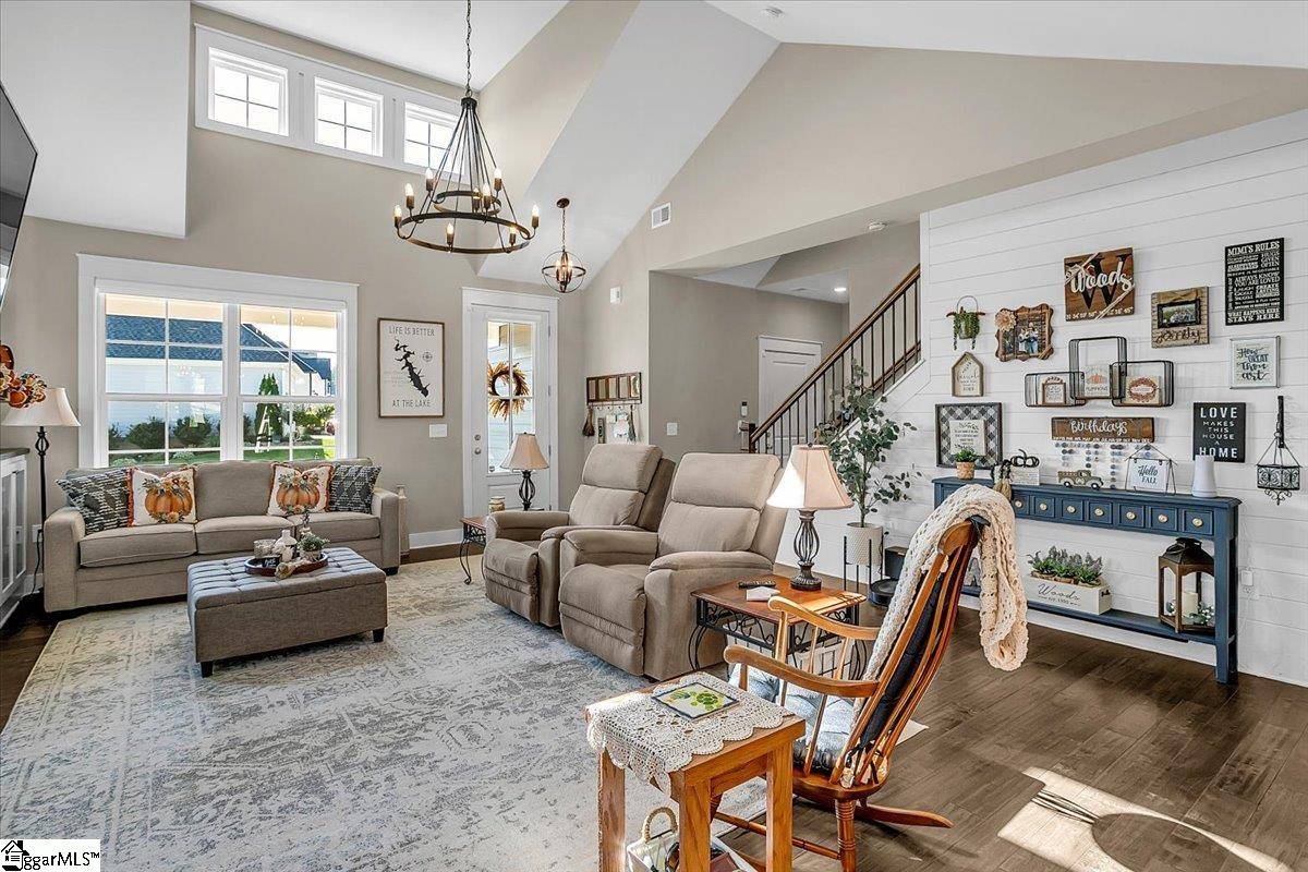 Taylors, SC 29687-4615,411 Yellowbird Street