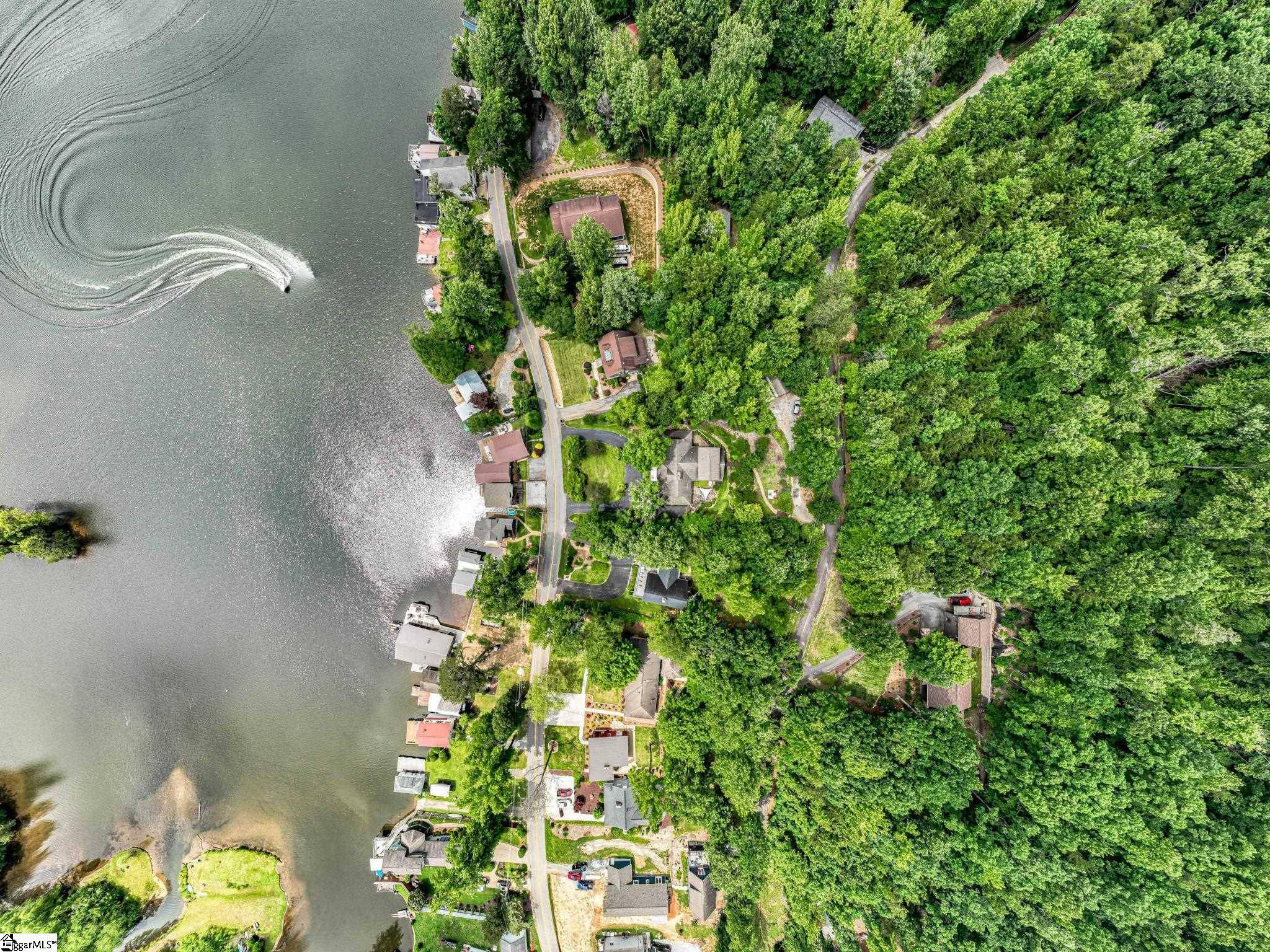 Landrum, SC 29356-9371,1247 E Lakeshore Drive