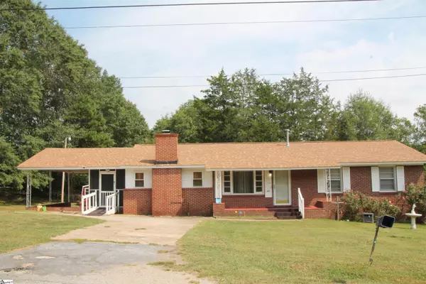 109 Riddle Street,  Laurens,  SC 29360