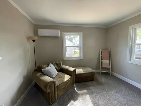 Clinton, SC 29325,103 Locust Street