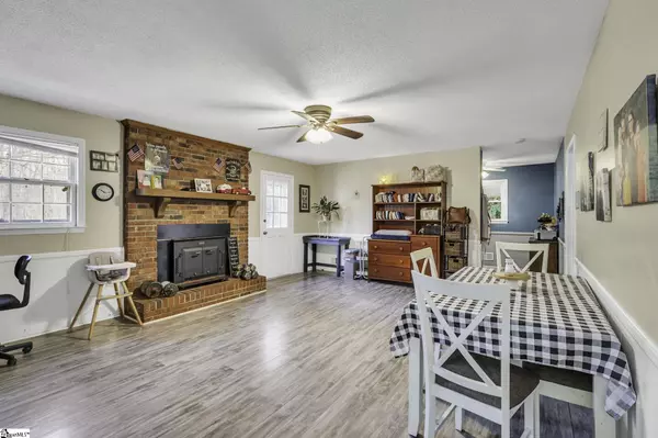 Inman, SC 29349-9157,134 Hickory Hill Drive