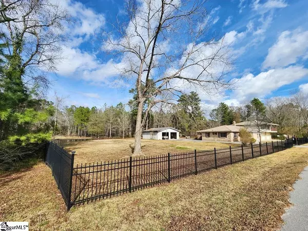 Eutawville, SC 29048,314 Carribell Road