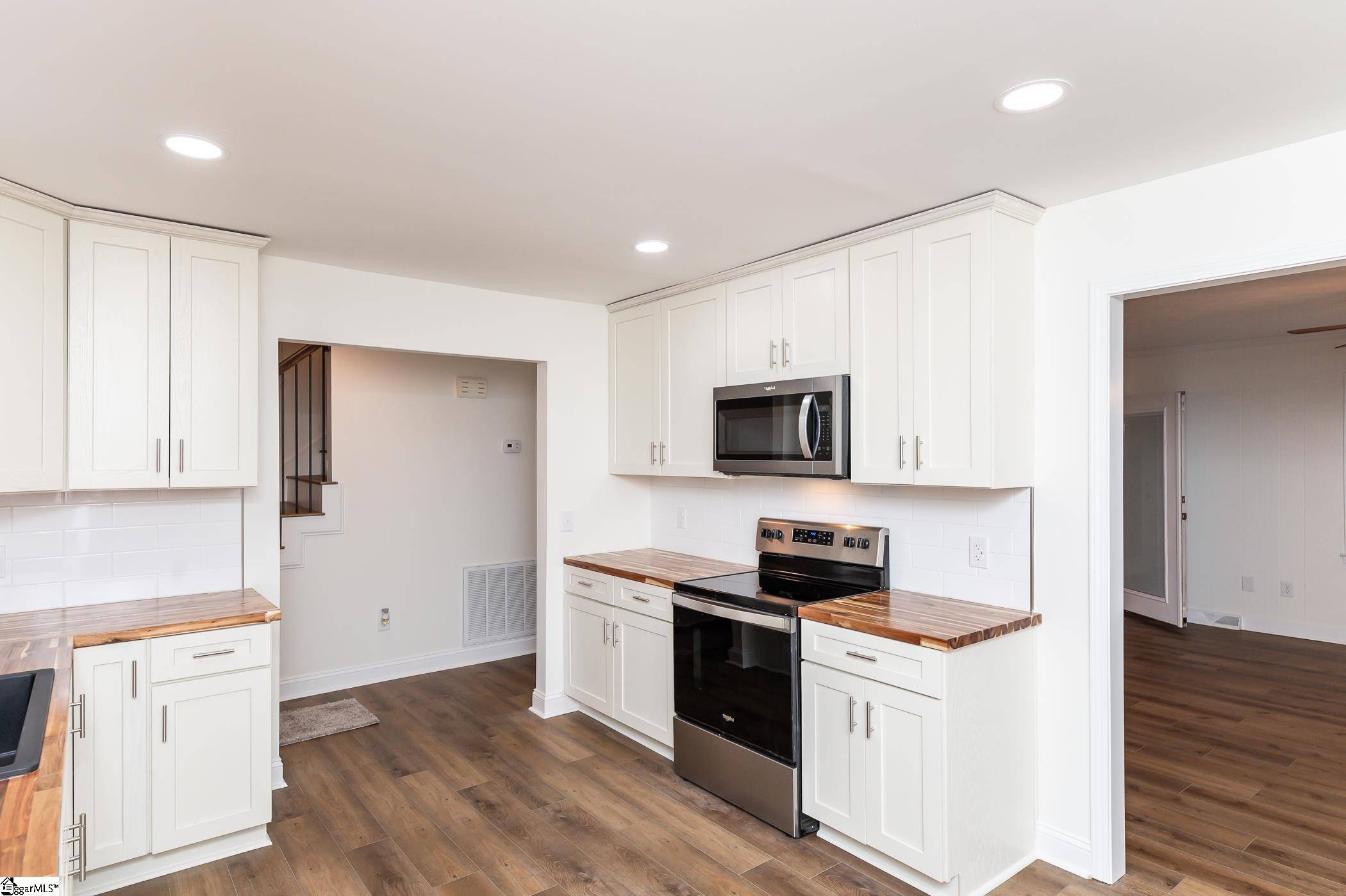 Simpsonville, SC 29680,204 Pine Bark Court