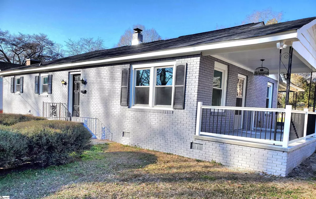 Laurens, SC 29360-1844,112 Apex Street