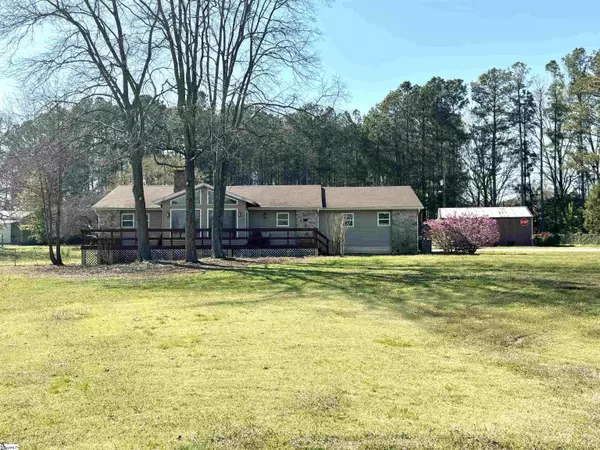 206 Greenpond Road, Fountain Inn, SC 29644