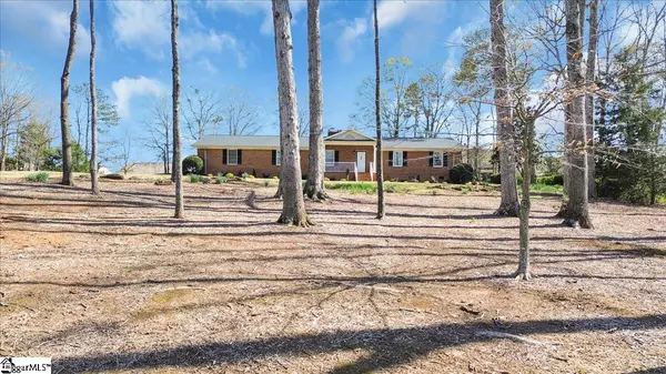 Greenville, SC 29605,14 Southwood Drive