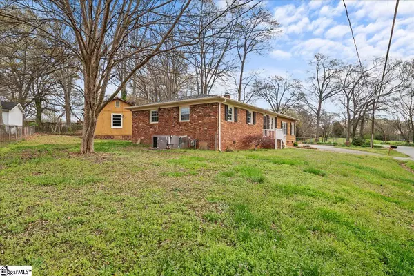 Spartanburg, SC 29303,601 Avon Drive
