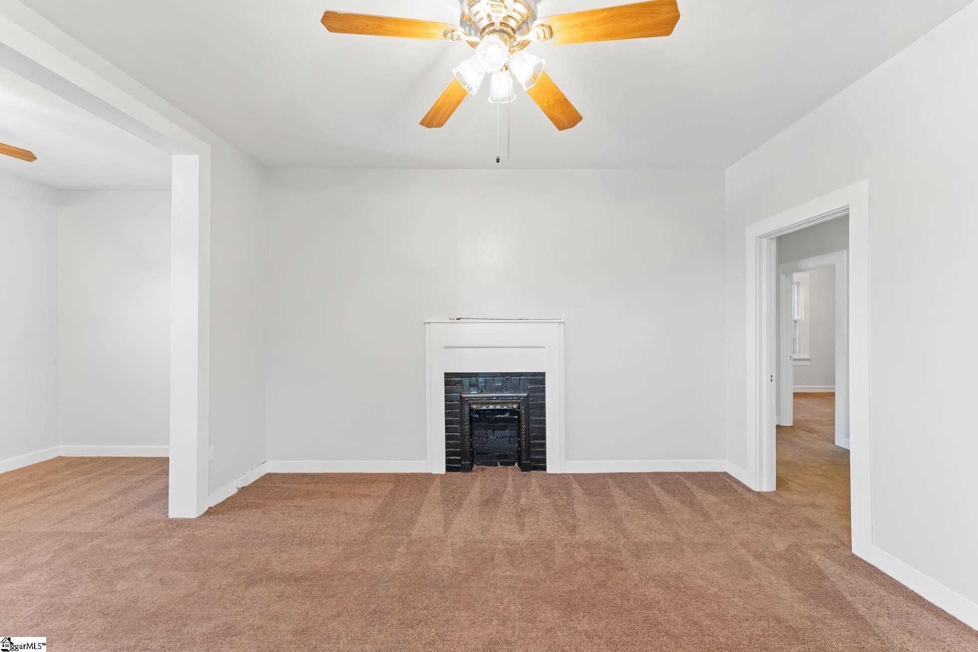 Easley, SC 29640,108 East B Avenue