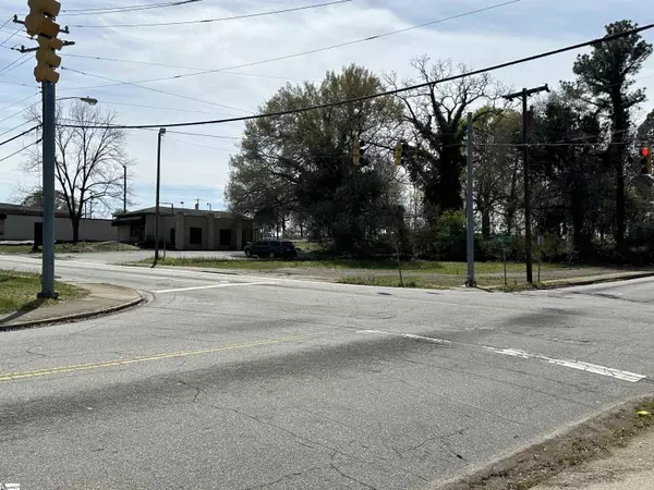 Anderson, SC 29621,1002 S Main Street