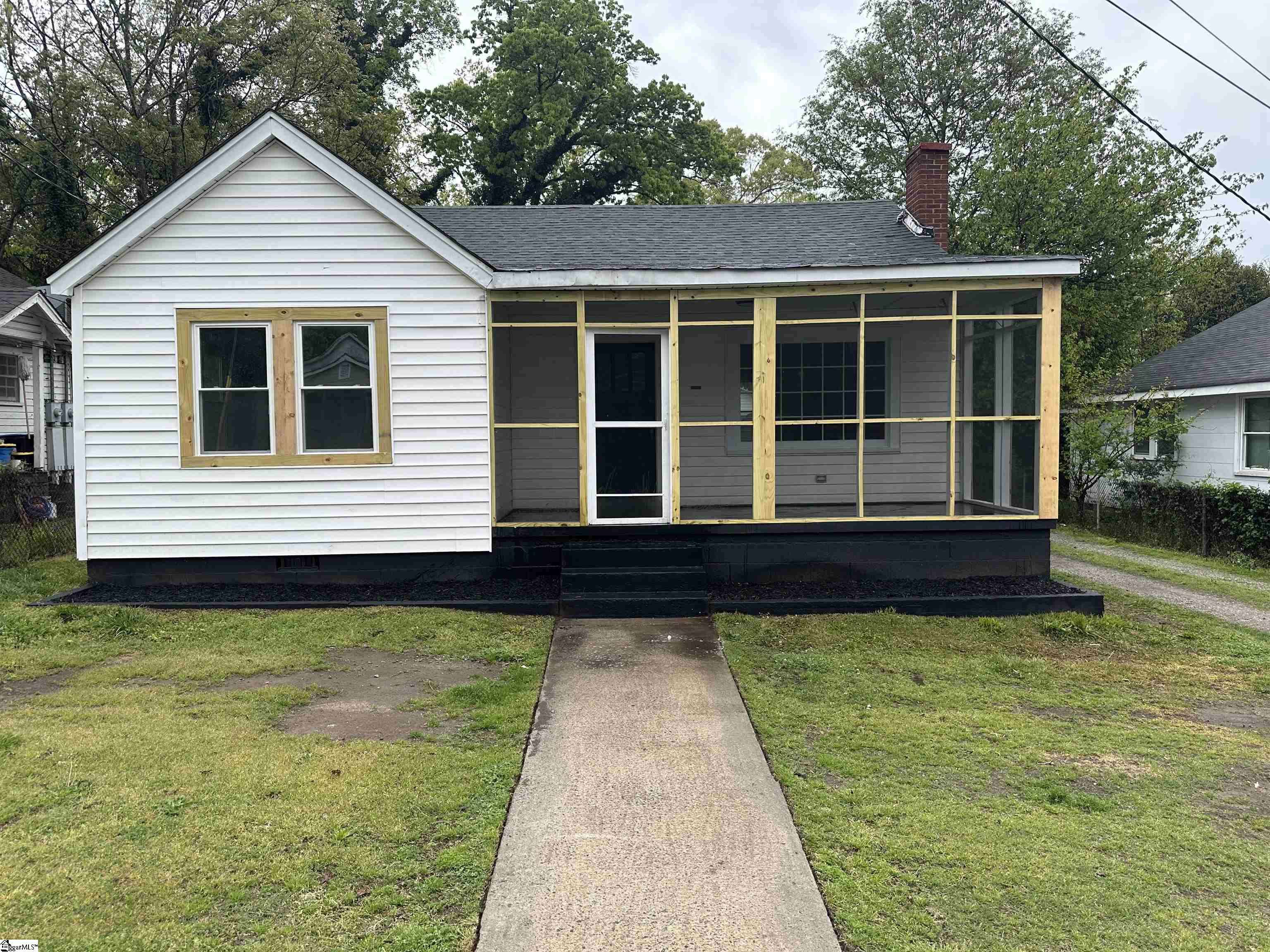 4 Judson Road, Greenville, SC 29611