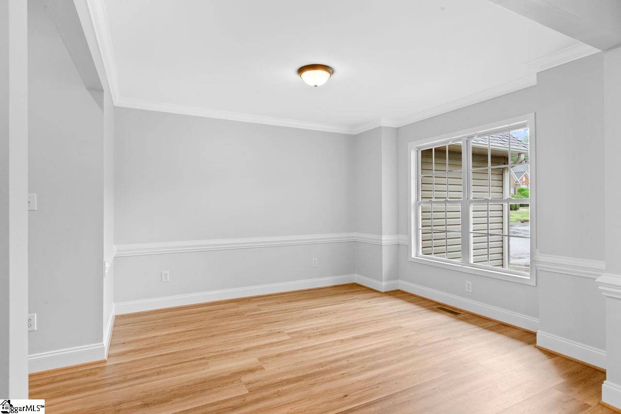 Moore, SC 29369,502 Shadetree Court