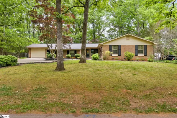 207 Heather Drive, Central, SC 29630