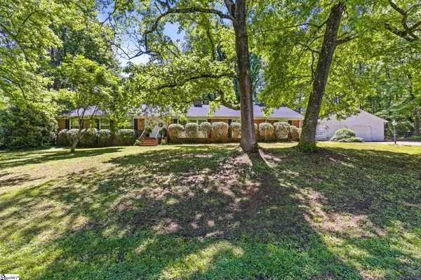 231 Compton Drive, Greenville, SC 29615-2742