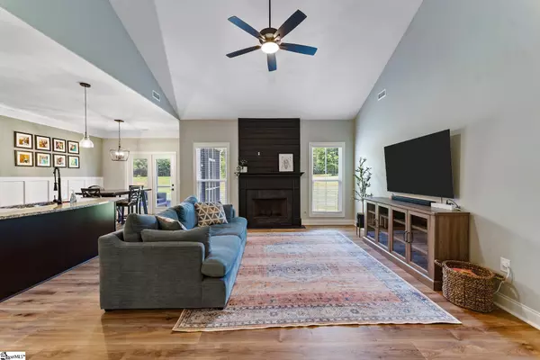 Pelzer, SC 29669,52 Dendy Street