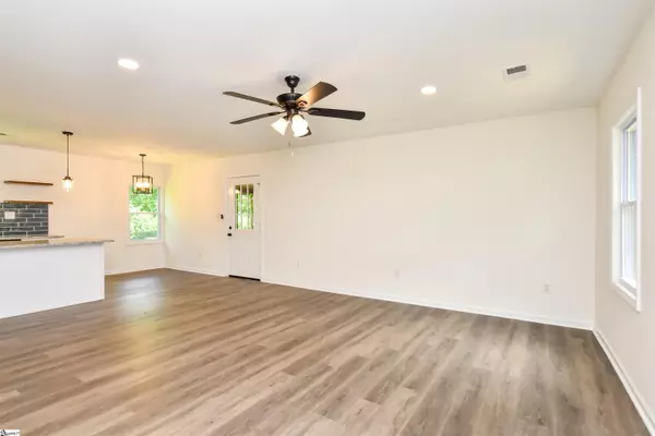 Liberty, SC 29657,655 N Norris Highway