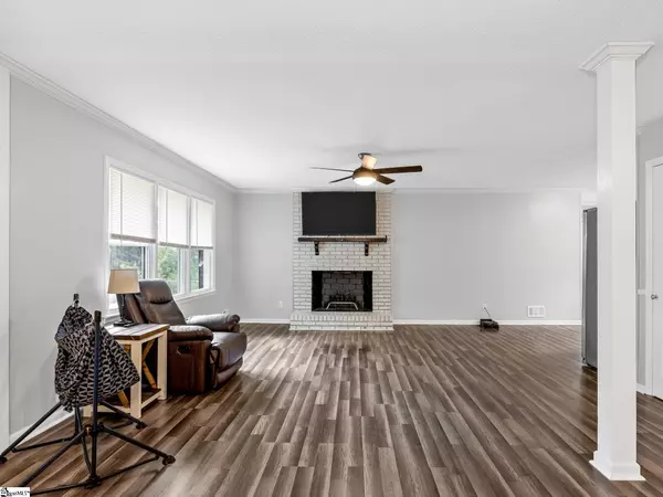 Moore, SC 29369,121 Martello Street