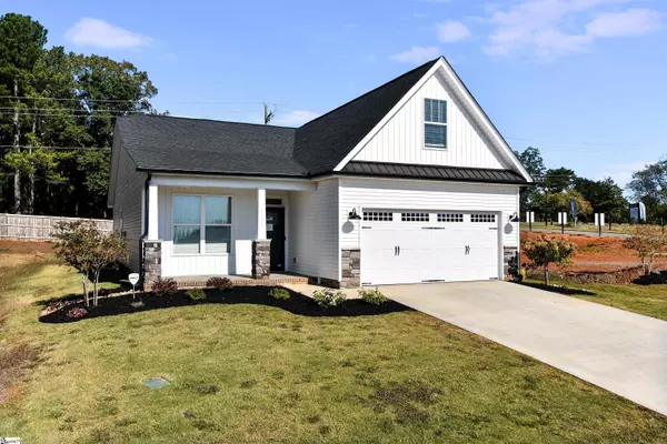 1106 Wanley Way, Boiling Springs, SC 29316
