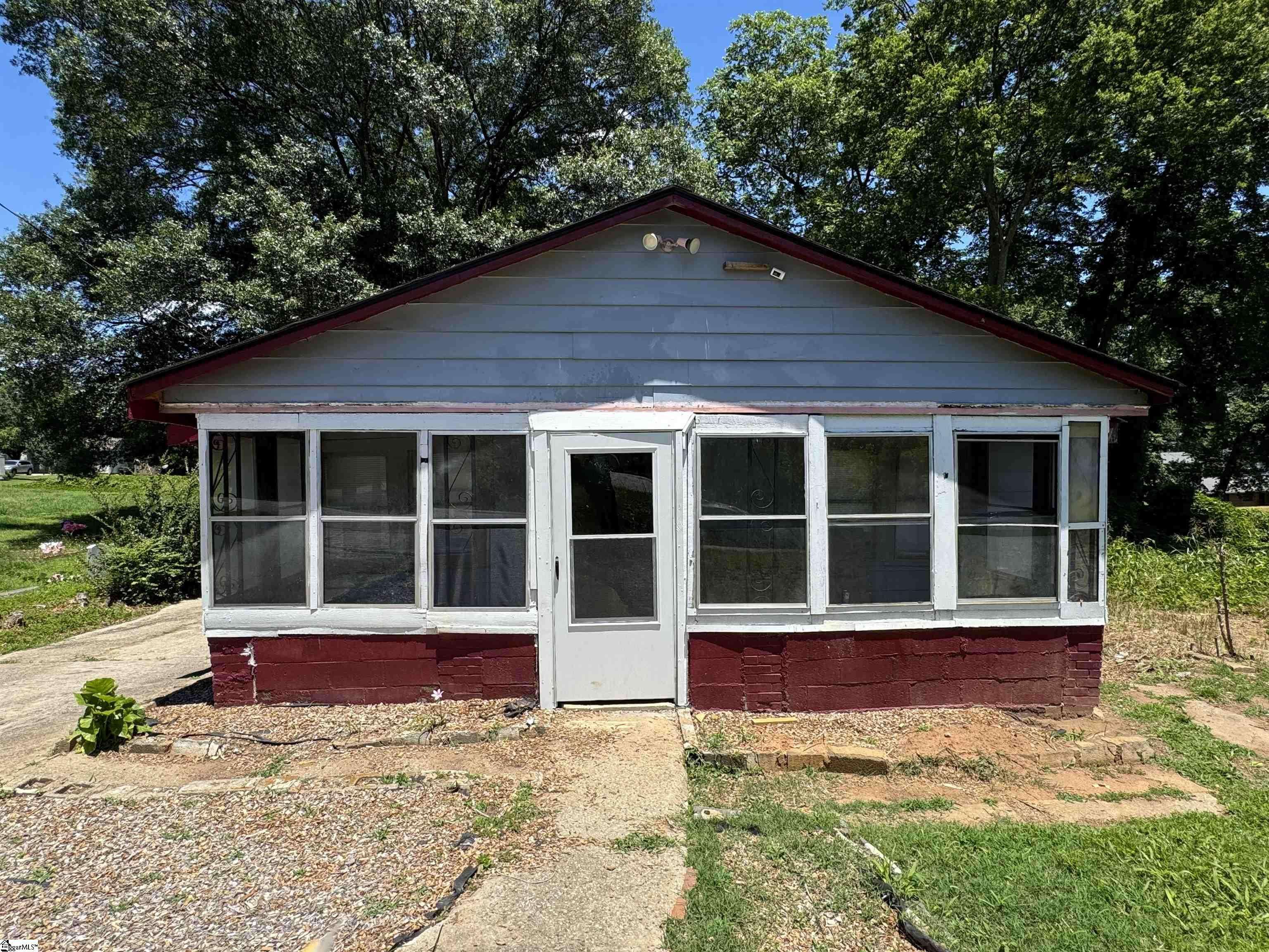 109 Highland Avenue, Greer, SC 29651