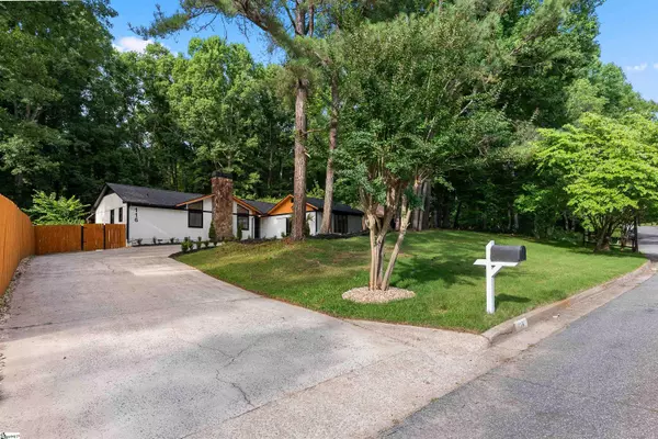 Spartanburg, SC 29302,116 Carrollwood Lane