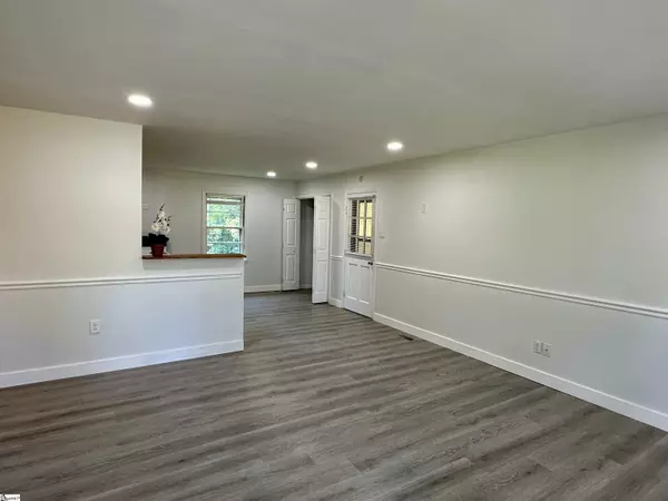 Spartanburg, SC 29307,114 Tranquility Road