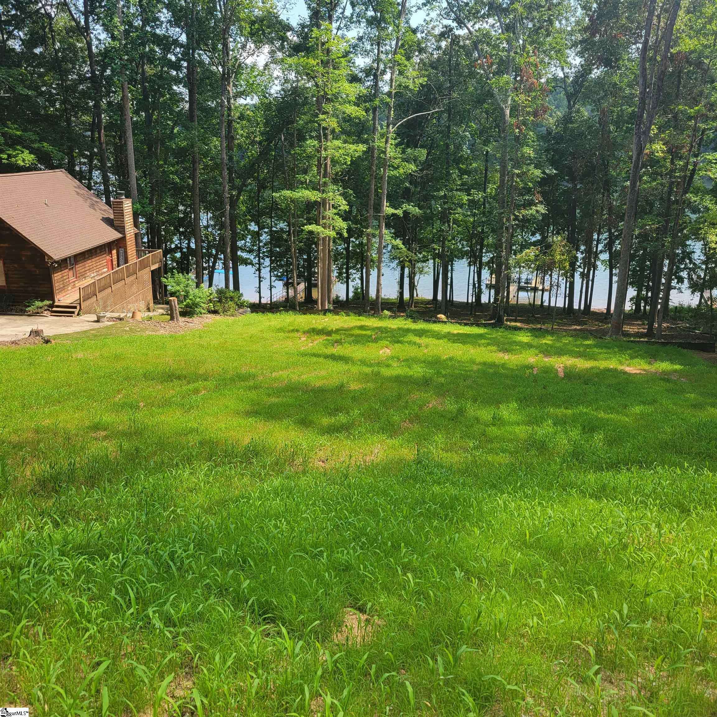 417 Kenwood Drive, Westminster, SC 29693