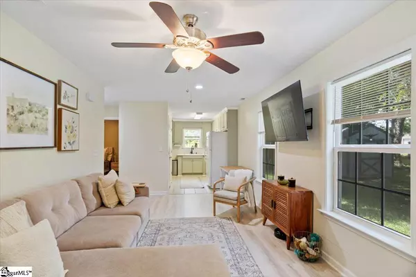 Spartanburg, SC 29301,641 Washington Way
