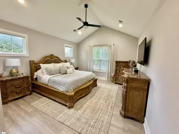 Williamston, SC 29697,6 Willow Oak Court
