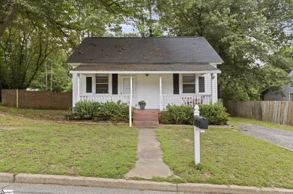 412 Connecticut Avenue, Greer, SC 29650-2109