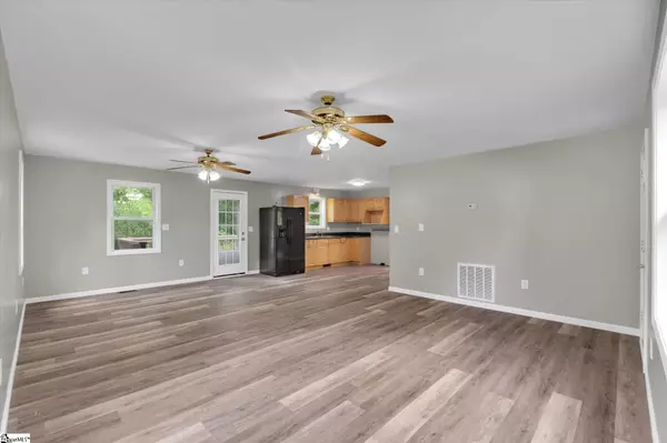 Westminster, SC 29693-5109,405 La Z Acres Road