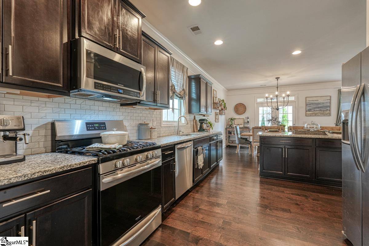 Simpsonville, SC 29680,205 Redmont Court