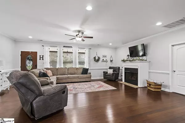 Hodges, SC 29653,408 Miller Road