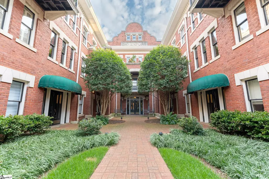 400 E Washington Street, Greenville, SC 29601