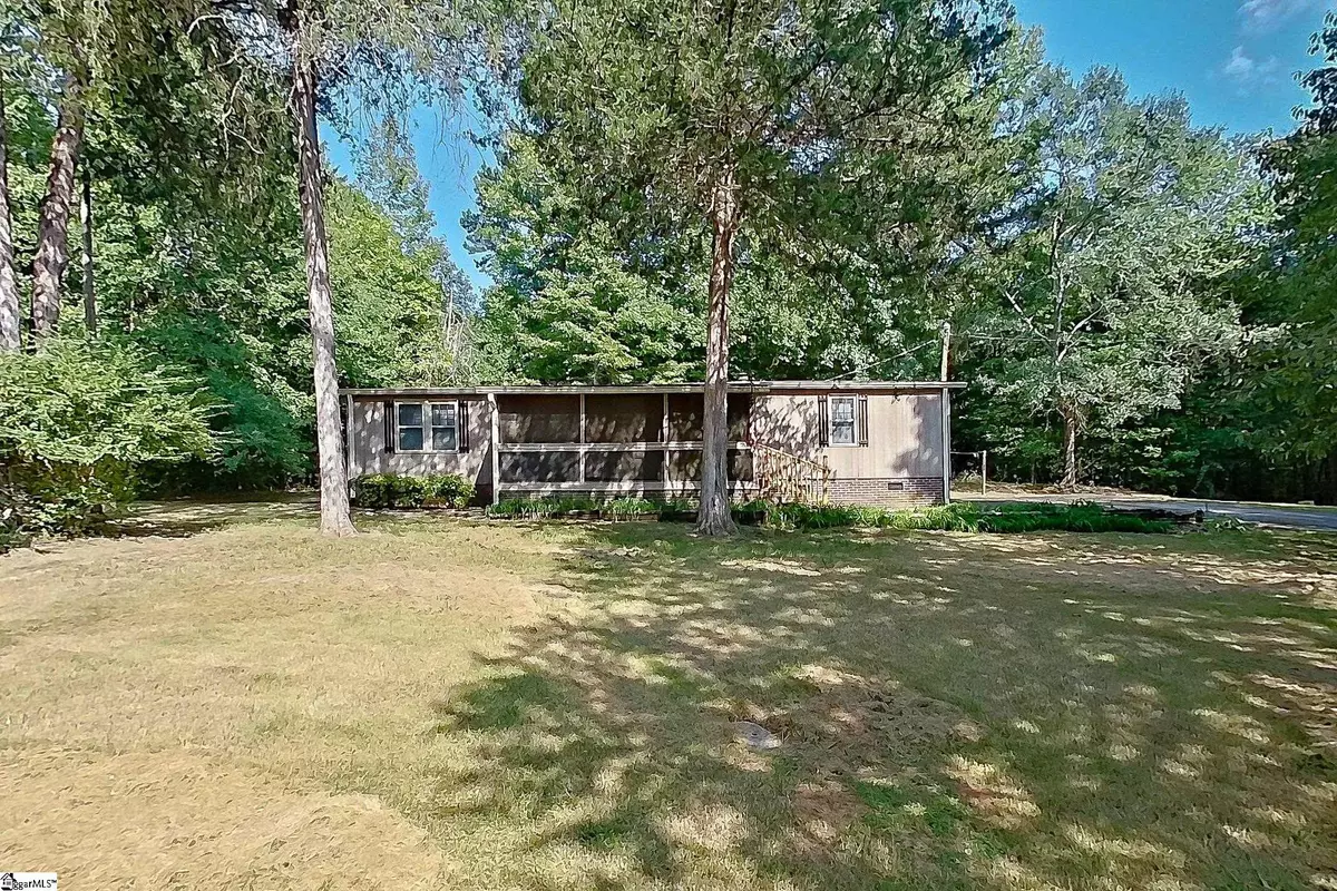 Woodruff, SC 29388,201 Carlton Road