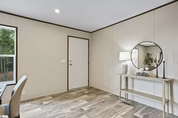 Easley, SC 29640,202 Hidden Trail