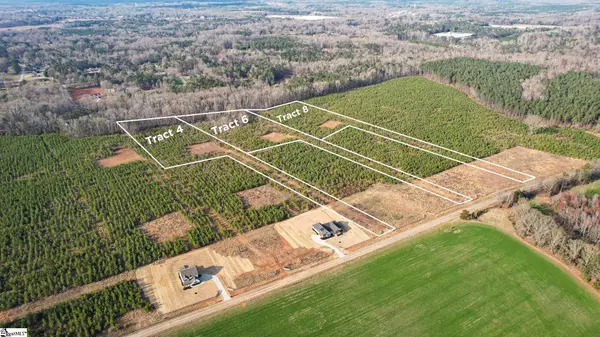 008 Young Road, Clinton, SC 29325