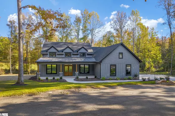 128 Rolling Green Drive,  Easley,  SC 29640