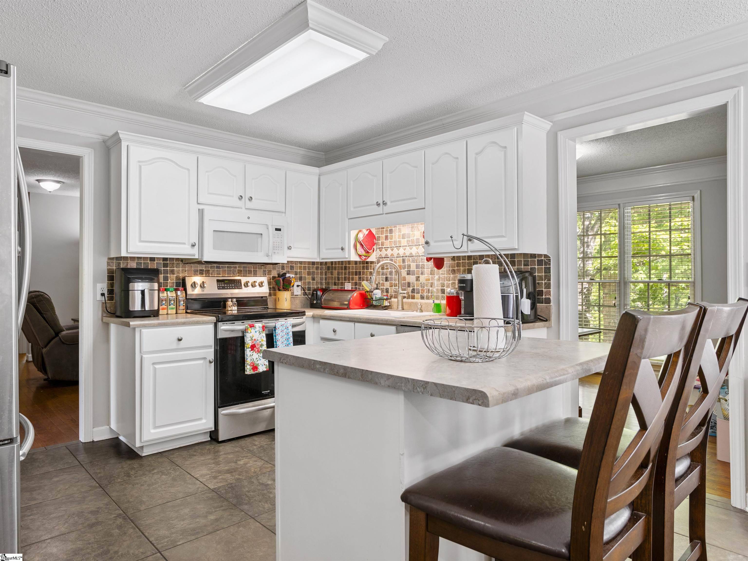 Inman, SC 29349,113 Englewood Drive