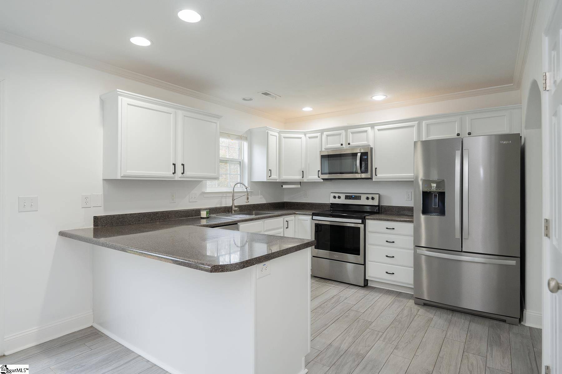Simpsonville, SC 29681,272 Finley Hill Court