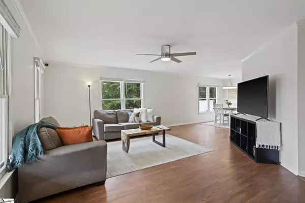 Travelers Rest, SC 29690-9040,206 N Hodgens Circle