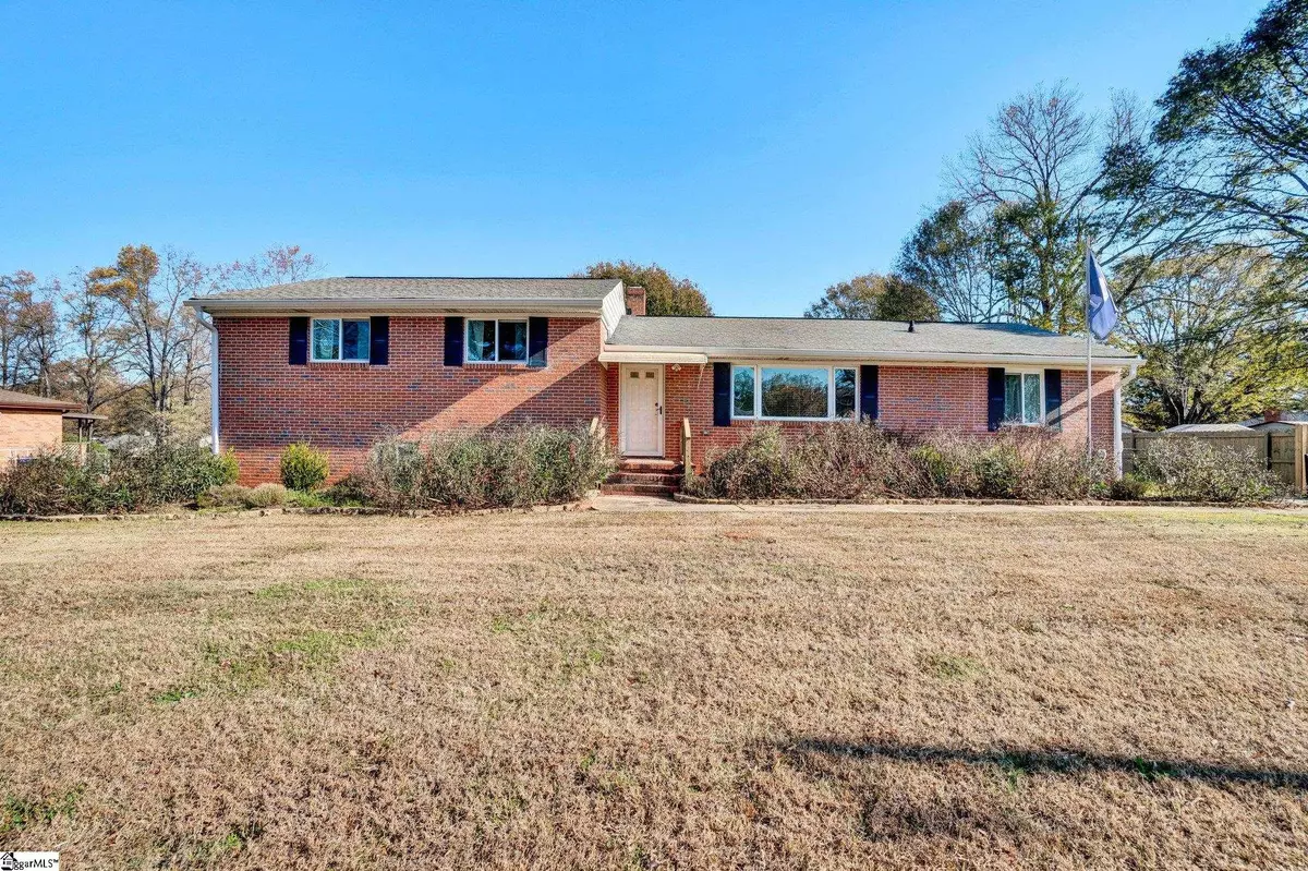 Mauldin, SC 29662,411 Drury Lane