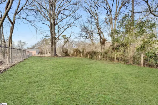 Clinton, SC 29325,107 BAILEY Circle
