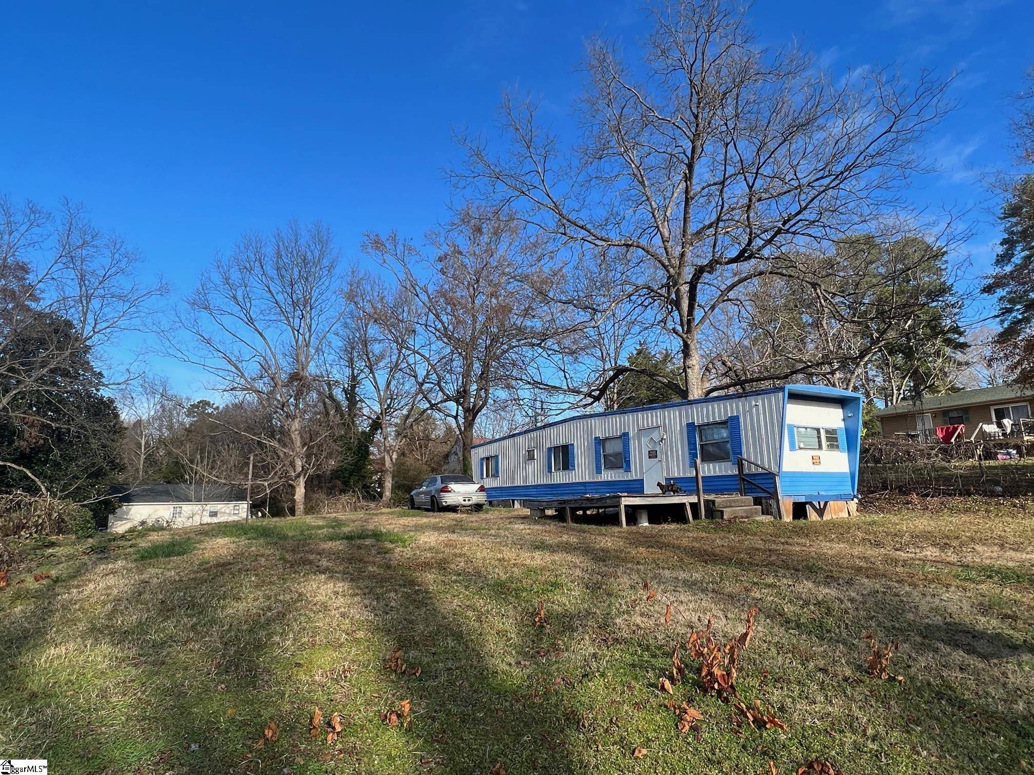 Landrum, SC 29356,103 E Blue Ridge Street