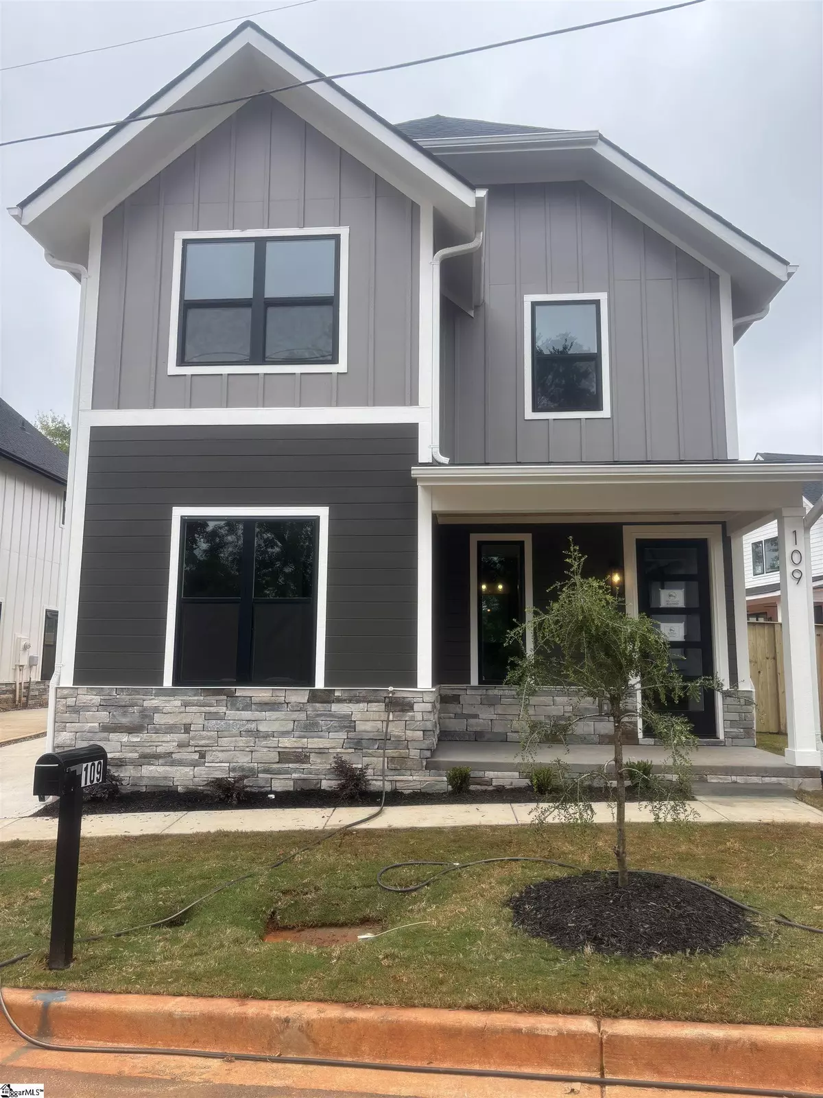 Greenville, SC 29605,109 Dean Street